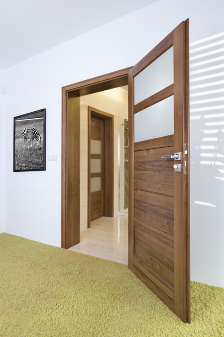 Interiérové dveře VASCO – vizualizace moderního interiéru
